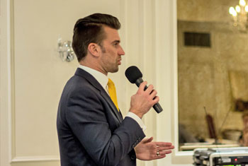 lee-speaking3 lee-speaking3 Courses and Events lee speaking3