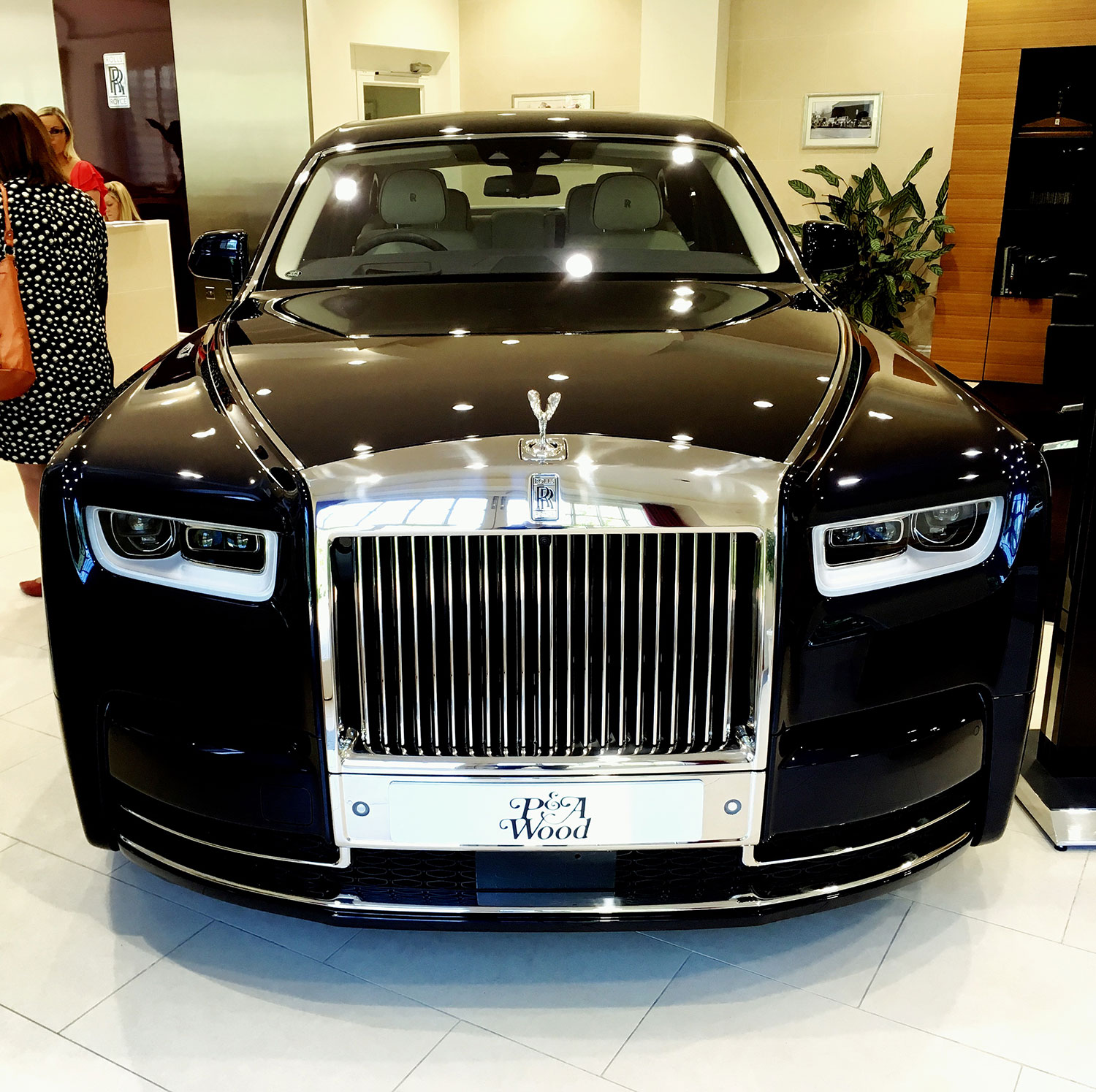 IMG_3061 IMG_3061 Rolls Royce Phantom Big Business Events and Adam Stott Take Gold Clients To Rolls Royce IMG 3061